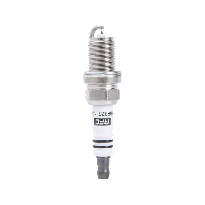 1757 bougie d'allumage de platine d'iridium de SIF6RB7G 94675 pour HAVAL 2.0T H4 H6 H8 H9
